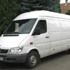 1 üzleti kép SZINKRON KKT. AUTÓKÖLCSÖNZŐ Autóbérlés ban/ben Szolnok JN