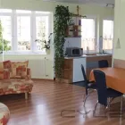 2 üzleti kép TITÁN APARTMANHÁZ Motel, panzió ban/ben Gyula BC