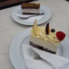 12 üzleti kép TOSCANA CUKRÁSZDA Vendéglátás ban/ben Győr GS