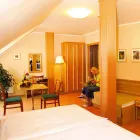 1 üzleti kép VADÁSZKÜRT ÉTTEREM ÉS PANZIÓ Vendéglátás ban/ben Sopron GS