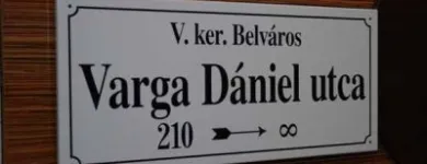 4 üzleti kép AJÁNDÉKOK.HU Virágüzlet, virágkötészet ban/ben Budapest