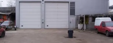 1 üzleti kép AUTO UNIO 2000 KFT Autó-, motorszerviz ban/ben Budapest PE