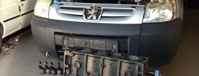 10 üzleti kép AUTÓSZERVIZ, AUTÓMOSÓ - LAKRISZ CAR KFT. Autószervizek ban/ben Zamárdi SO