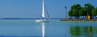 3 üzleti kép BALATONALMALMÁDI APARTMAN SZÁLLÁS OLCSÓN Idegenforgalom & Utazás ban/ben Balatonalmádi VE