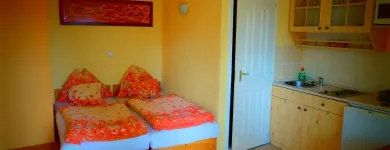 6 üzleti kép BALATONALMALMÁDI APARTMAN SZÁLLÁS OLCSÓN Idegenforgalom & Utazás ban/ben Balatonalmádi VE