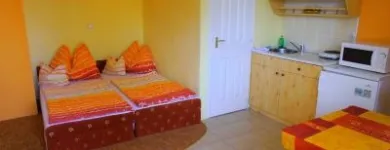 12 üzleti kép BALATONALMALMÁDI APARTMAN SZÁLLÁS OLCSÓN Idegenforgalom & Utazás ban/ben Balatonalmádi VE