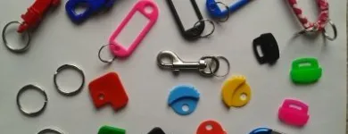2 üzleti kép CIPŐJAVÍTÁS-KULCSMÁSOLÁS-KULCSKIRÁLY LEV-KO KFT Ipar & Mezőgazdaság ban/ben - PE
