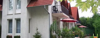 11 üzleti kép CSIKÓS TIBOR Utazási iroda ban/ben Zamárdi SO