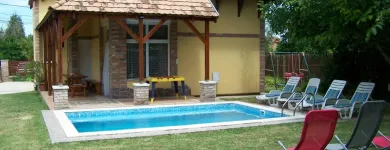 13 üzleti kép CSIKÓS TIBOR Utazási iroda ban/ben Zamárdi SO