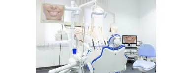 4 üzleti kép DENT-A-LUX FOGÁSZAT KECSKEMÉT, DR. KŐHALMI TAMÁS FOGORVOS - WWW.DENTALUX.HU Fogászat, fogszabályzás ban/ben Kecskemét BK