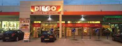 2 üzleti kép DIEGO MONOR Üzletek ban/ben Monor PE