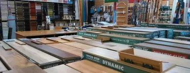 3 üzleti kép DIEGO MONOR Üzletek ban/ben Monor PE