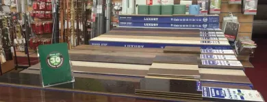 8 üzleti kép DIEGO MONOR Üzletek ban/ben Monor PE