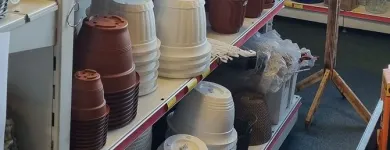 4 üzleti kép DPMG ZRT. GAZDAÁRUHÁZ ÉS VETŐMAG FELDOLGOZÓ ÜZEM Gazdaboltok ban/ben Cegléd PE