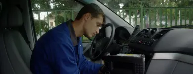 2 üzleti kép E+Z BENZ AUTÓSEGÉLY SZOLGÁLTATÓ KFT. Autó-motor alkatrész ban/ben Szentendre PE