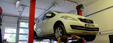 12 üzleti kép E+Z BENZ AUTÓSEGÉLY SZOLGÁLTATÓ KFT. Autó-motor alkatrész ban/ben Szentendre PE