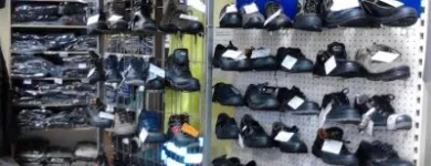 4 üzleti kép ÉPKÉZLÁB MUNKARUHA Üzleti szolgáltatások ban/ben Debrecen HB