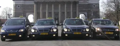 2 üzleti kép ESZTERGOM TAXI TAXI RENDELÉS 30/6340-403 33/313-131 Taxi ban/ben Esztergom KE