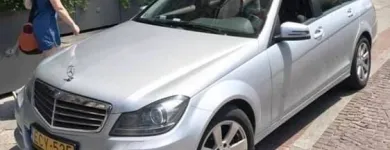 6 üzleti kép ESZTERGOM TAXI TAXI RENDELÉS 30/6340-403 33/313-131 Taxi ban/ben Esztergom KE