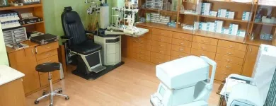 5 üzleti kép FESZL OPTIKA BUDAPEST Szemészet, látszerész ban/ben Budapest
