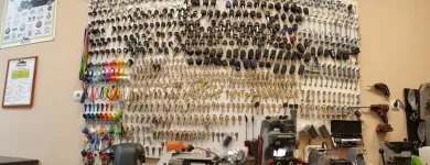 1 üzleti kép GYORSTALPALÓ CIPÉSZ ÉS KULCSMÁSOLÓ TESCO Ipar & Mezőgazdaság ban/ben Zalaegerszeg ZA