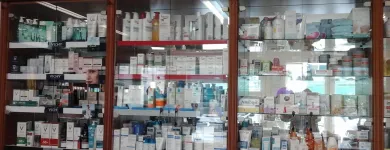 19 üzleti kép HANSÁG GYÓGYSZERTÁR Gyógyszertárak ban/ben Kapuvár GS