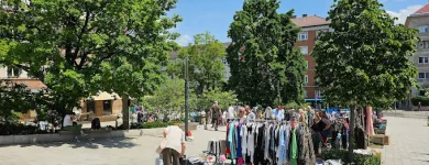 1 üzleti kép HEGYVIDÉKI KIPAKOLÓ GARÁZSVÁSÁR Üzleti szolgáltatások ban/ben Budapest