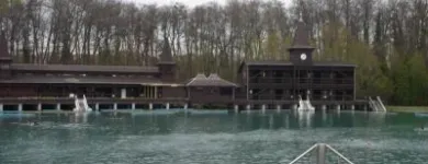 5 üzleti kép INGATLANOK A-TÓL Z-IG Otthon és Építőipar ban/ben Balatonfüred VE