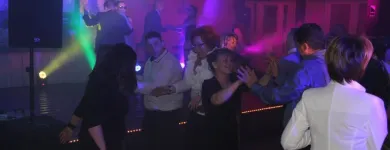 5 üzleti kép KARDOS RENDEZVÉNY KIVITELEZÉS! HANGOSÍTÁS, FÉNY, SZÍNPAD ÉS SZÍNPADFEDÉS! Üzleti szolgáltatások ban/ben Kecskemét BK