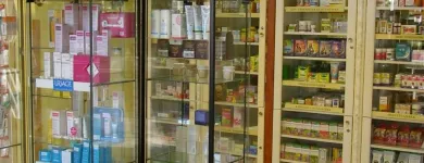 1 üzleti kép KÍGYÓ GYÓGYSZERTÁR Gyógyszertár ban/ben Szolnok JN