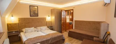 3 üzleti kép KIS PANZIÓ Termálfürdő, gyógyfürdő ban/ben Hajdúszoboszló HB