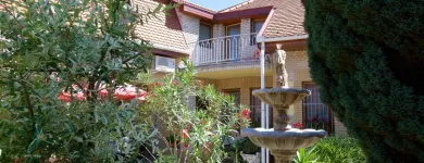 9 üzleti kép KIS PANZIÓ Termálfürdő, gyógyfürdő ban/ben Hajdúszoboszló HB