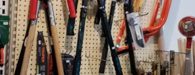 2 üzleti kép KISVAKOND MEZŐGAZDASÁGI BOLT Mezőgazdasági szakboltok ban/ben Székesfehérvár FE