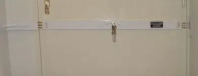 4 üzleti kép KNAPP PÉTER Otthon és Építőipar ban/ben Budapest