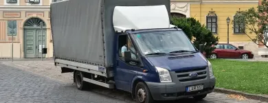 6 üzleti kép KÖLTÖZTETÉS - ÁRUSZÁLLÍTÁS Szállítás, logisztika ban/ben Budapest PE