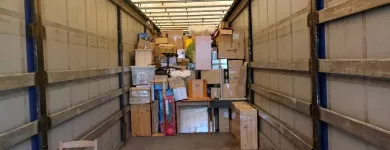 21 üzleti kép KÖLTÖZTETÉS - ÁRUSZÁLLÍTÁS Szállítás, logisztika ban/ben Budapest PE