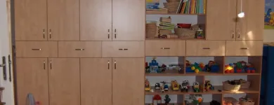 3 üzleti kép KOVÁCS PÉTER ASZTALOS Asztalosmunkák ban/ben Budapest PE