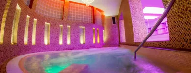 7 üzleti kép KRISTÁLY IMPERIAL HOTEL**** & ESTERHÁZY ÉTTEREM ,TATA Vendéglátás ban/ben Tata KE