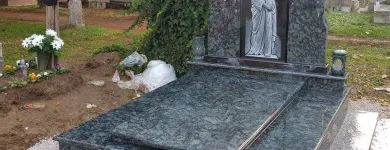 8 üzleti kép KUZMA GRÁNIT KFT. Sírkövek ban/ben Nagykanizsa ZA