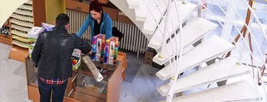 1 üzleti kép MAGYAR MŰVÉSZELLÁTÓ Művészeti kellékek ban/ben Budapest PE