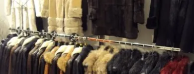 4 üzleti kép MELOTTI KFT CINQUE Üzletek ban/ben Eger HE