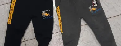 3 üzleti kép MENŐ MANÓ ANGOL GYEREK ÉS FELNŐTT HASZNÁLTRUHA Üzletek ban/ben Szeged CS