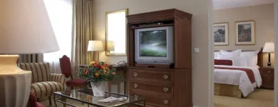 11 üzleti kép MILLENNIUM COURT, BUDAPEST - MARRIOTT EXECUTIVE APARTMENTS Idegenforgalom & Utazás ban/ben Budapest