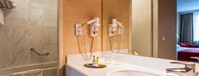 13 üzleti kép MILLENNIUM COURT, BUDAPEST - MARRIOTT EXECUTIVE APARTMENTS Idegenforgalom & Utazás ban/ben Budapest