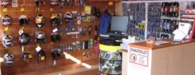 1 üzleti kép MOTOSHOP KFT. Autó-motor alkatrész ban/ben Budapest