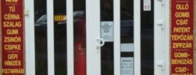 3 üzleti kép ÖLTÖZÉK BT Üzletek ban/ben Székesfehérvár FE