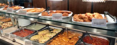 2 üzleti kép PINGVIN ÉTTEREM ÉS HIDEGKONYHA KOMÁROM Éttermek ban/ben Komárom KE