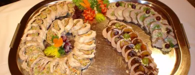 8 üzleti kép PINGVIN ÉTTEREM ÉS HIDEGKONYHA KOMÁROM Éttermek ban/ben Komárom KE