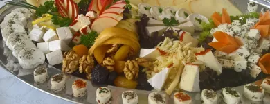 10 üzleti kép PINGVIN ÉTTEREM ÉS HIDEGKONYHA KOMÁROM Éttermek ban/ben Komárom KE