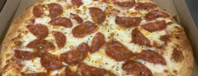 3 üzleti kép PIZZA KARAVÁN Vendéglátás ban/ben Hatvan HE